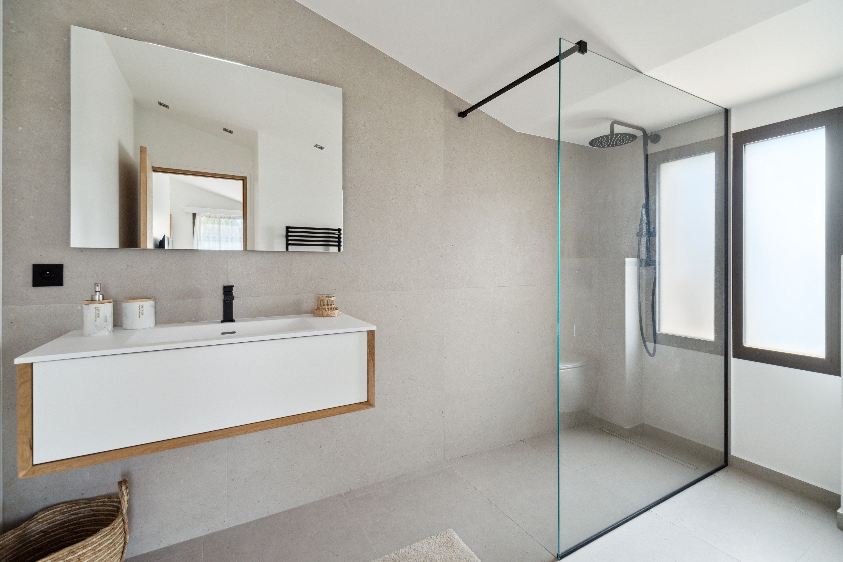 maison 6 Pièces en vente sur GASSIN (83580)