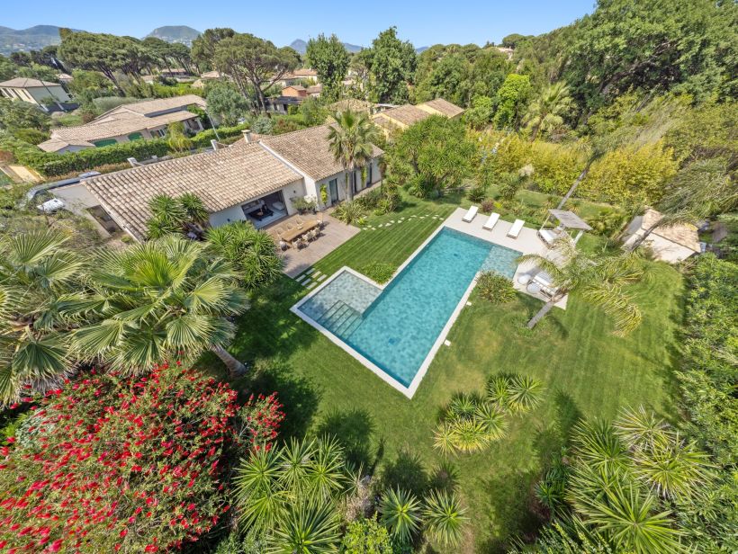 maison 6 Pièces en vente sur GASSIN (83580)