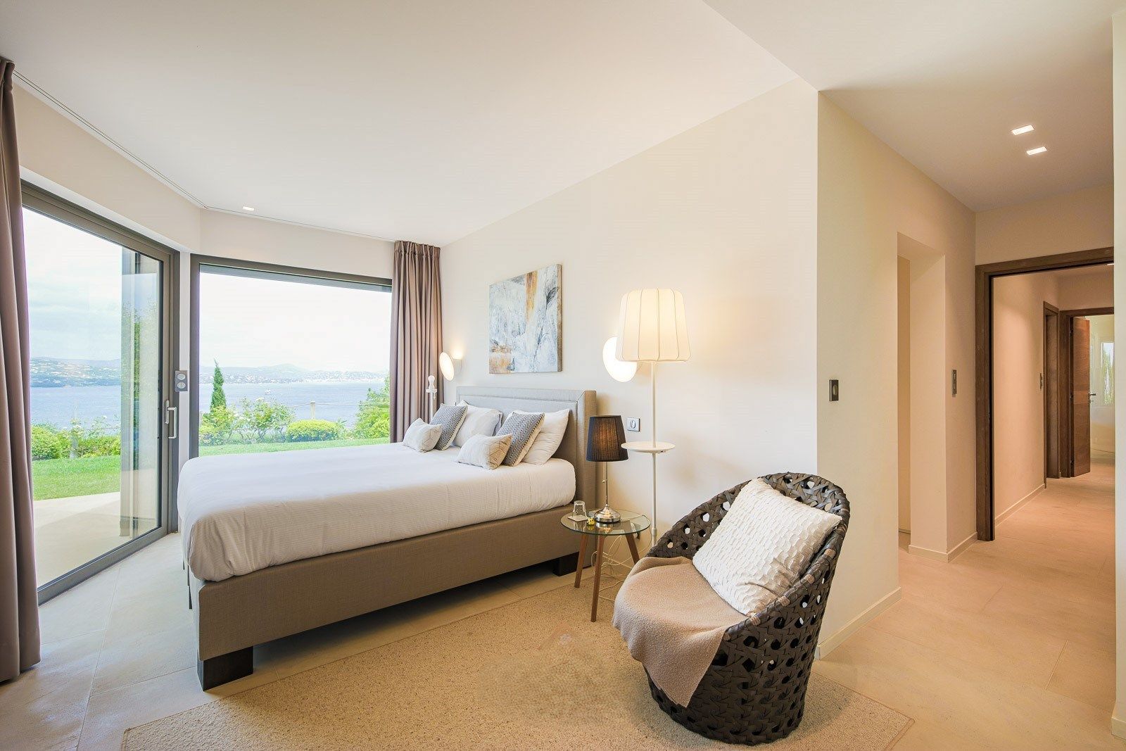 maison 9 Pièces en vente sur GASSIN (83580)