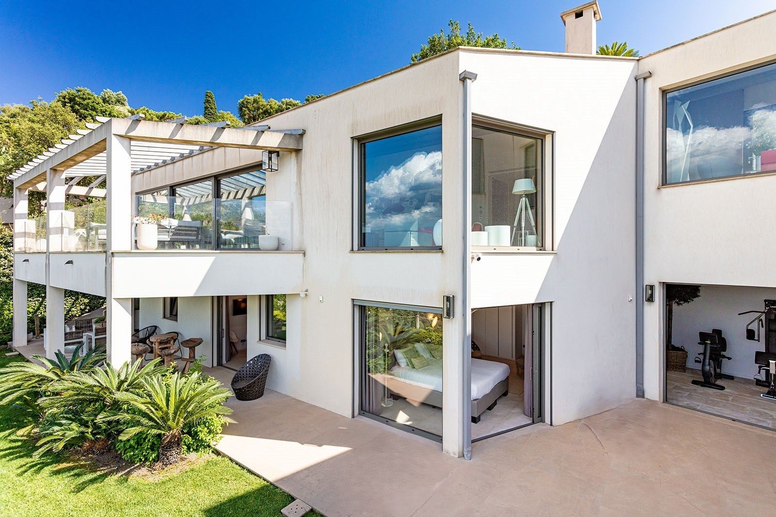 maison 9 Pièces en vente sur GASSIN (83580)