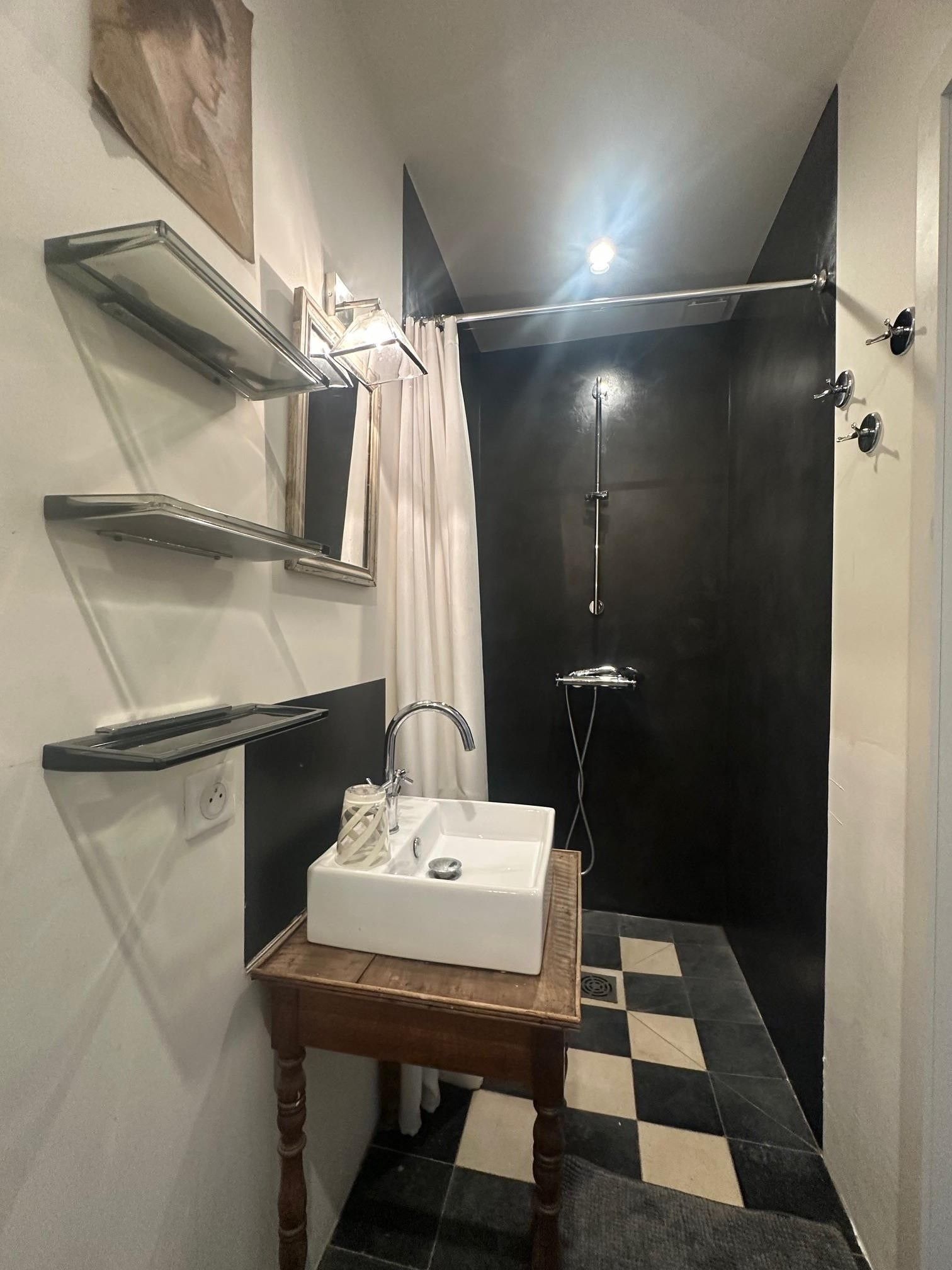 maison de ville 6 Pièces en vente sur ST TROPEZ (83990)