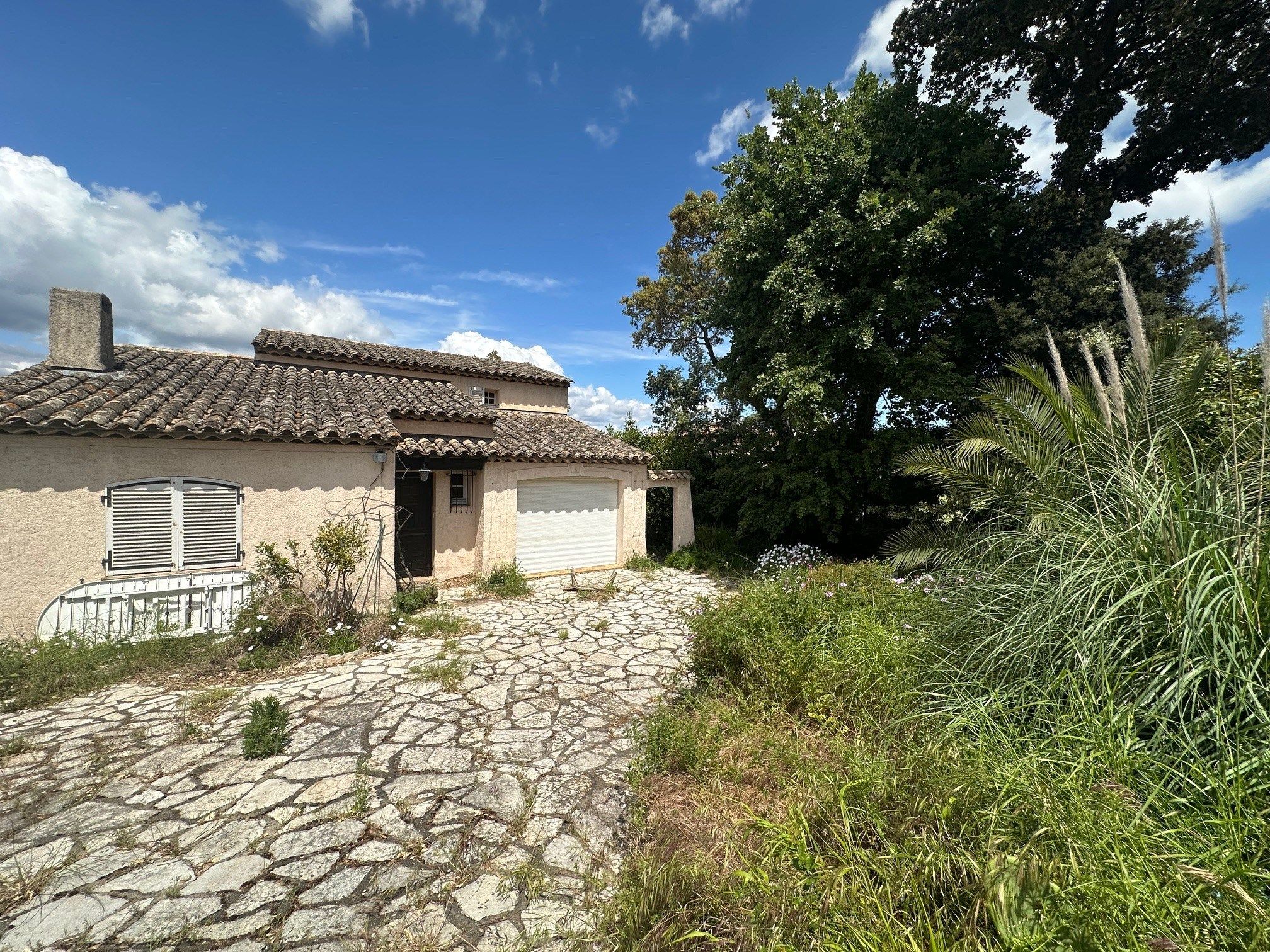 maison 5 Pièces en vente sur GASSIN (83580)