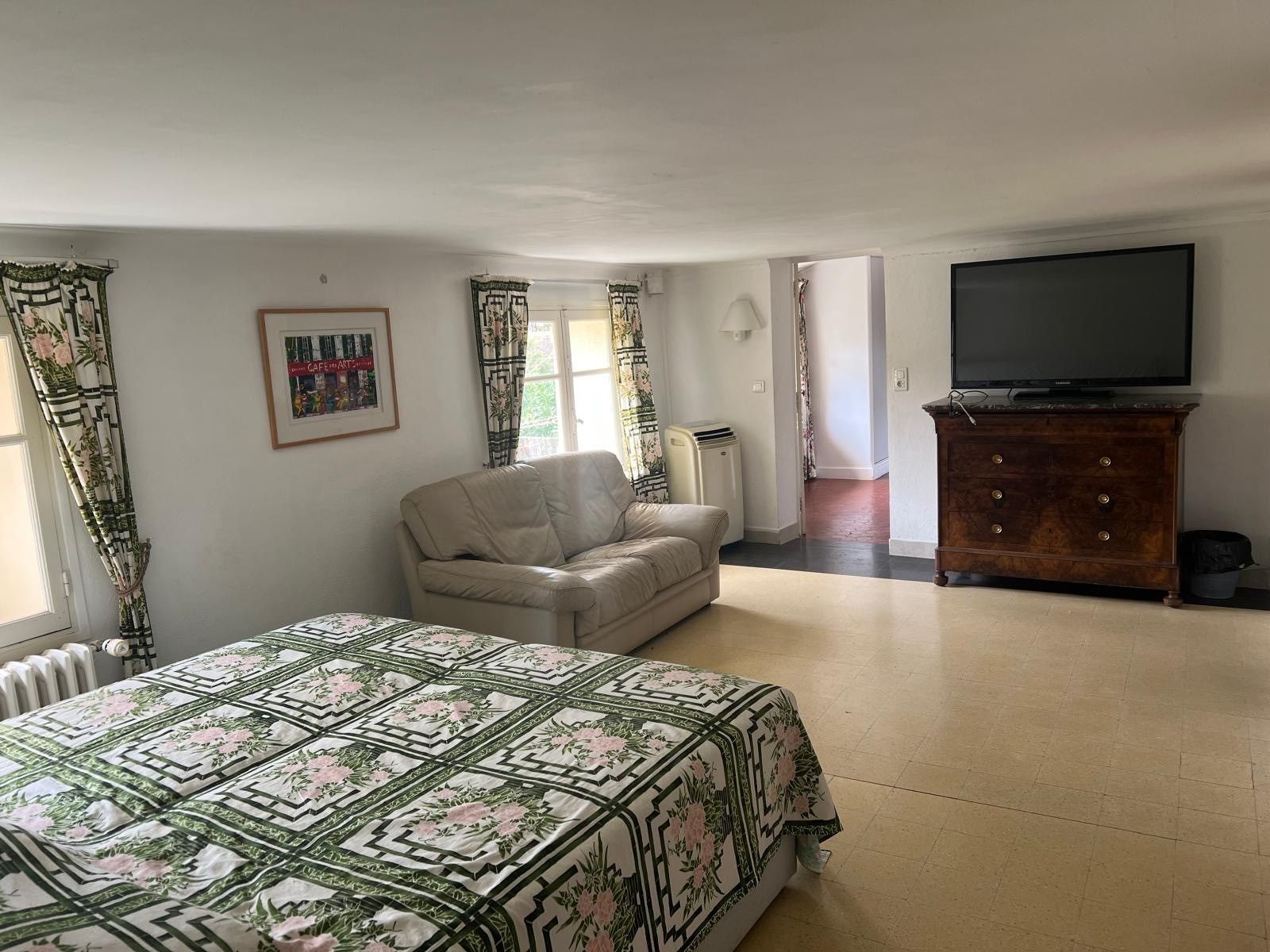 maison 6 Pièces en vente sur ST TROPEZ (83990)