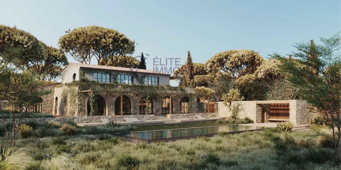 house 8 Rooms for sale on Saint-Tropez (83990)