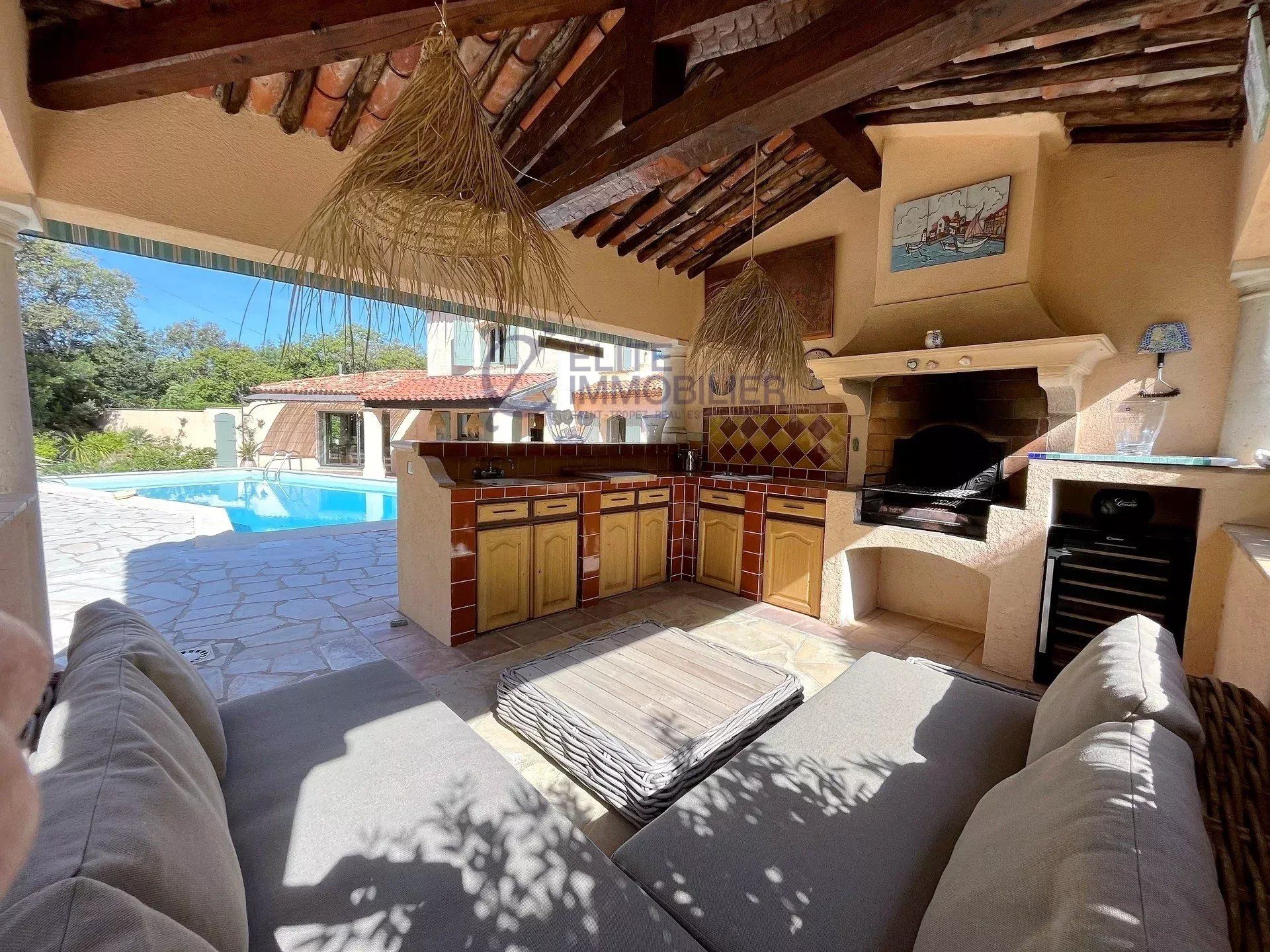 maison 6 Pièces en vente sur La Croix-Valmer (83420)