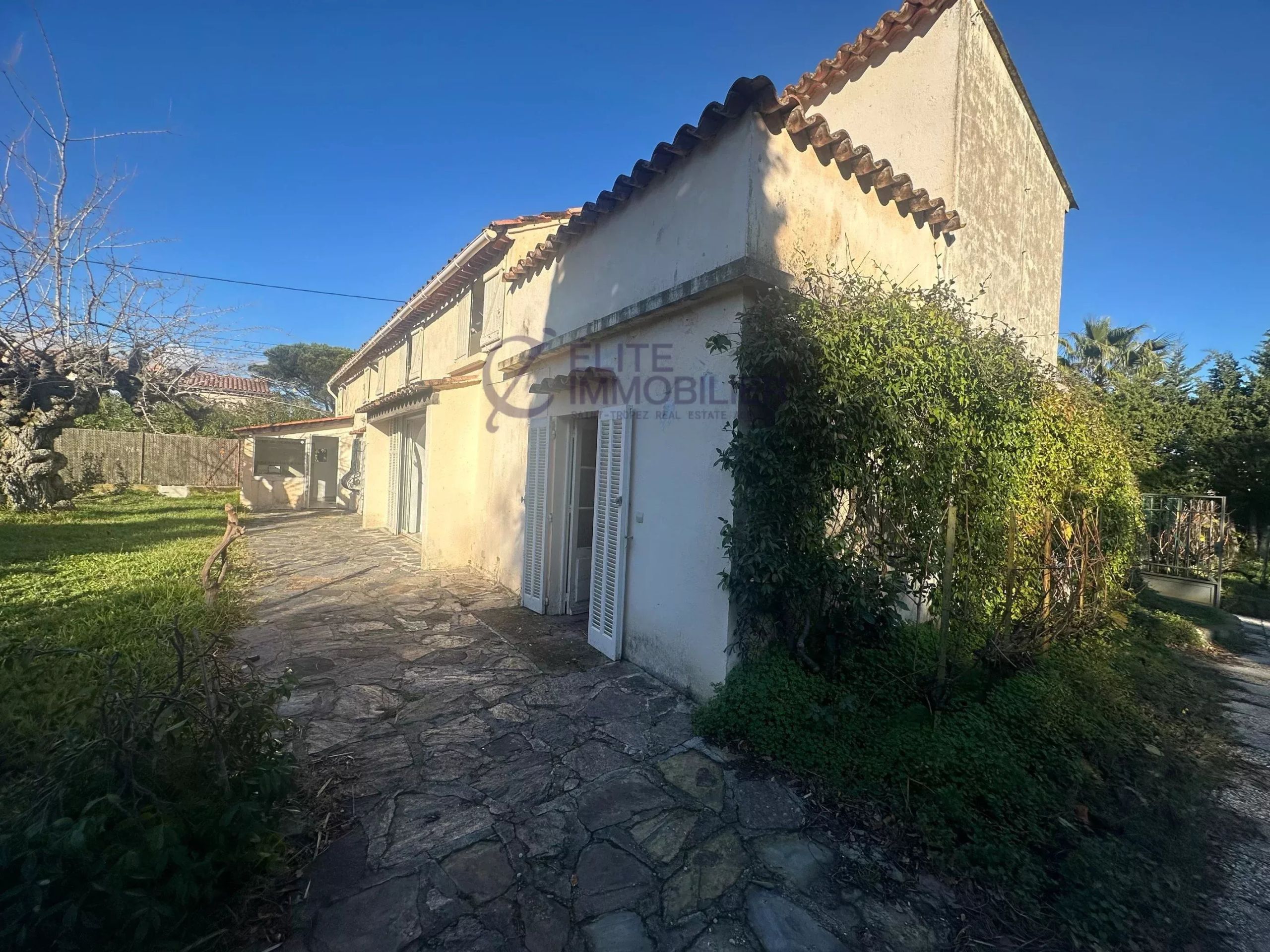 maison 6 Pièces en vente sur Saint-Tropez (83990)