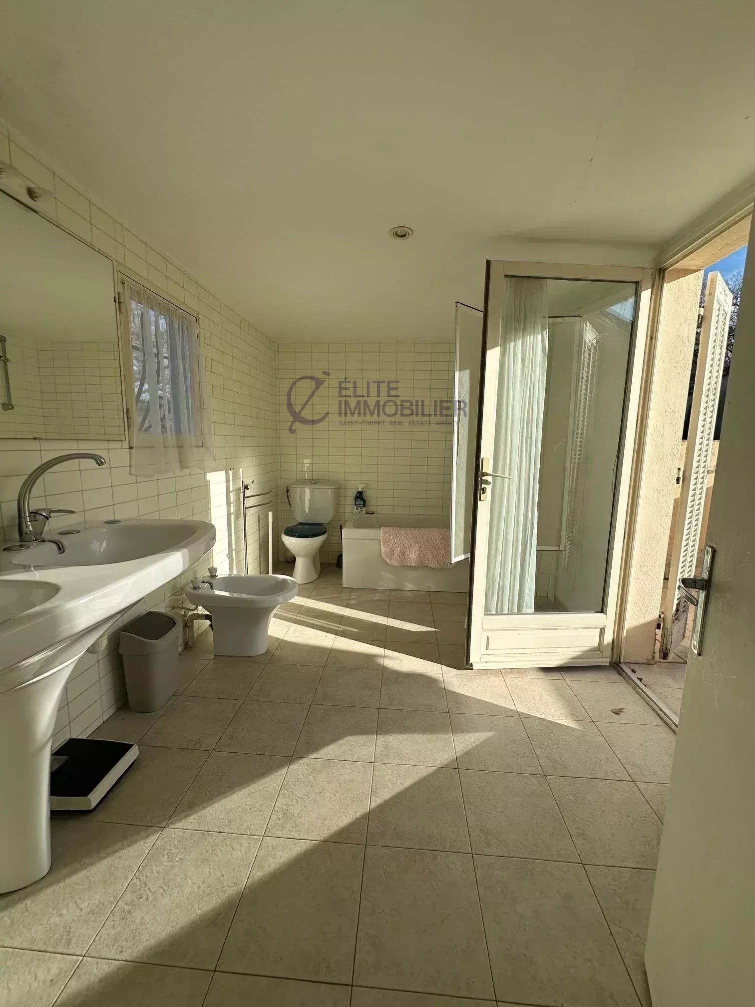 maison 6 Pièces en vente sur Saint-Tropez (83990)