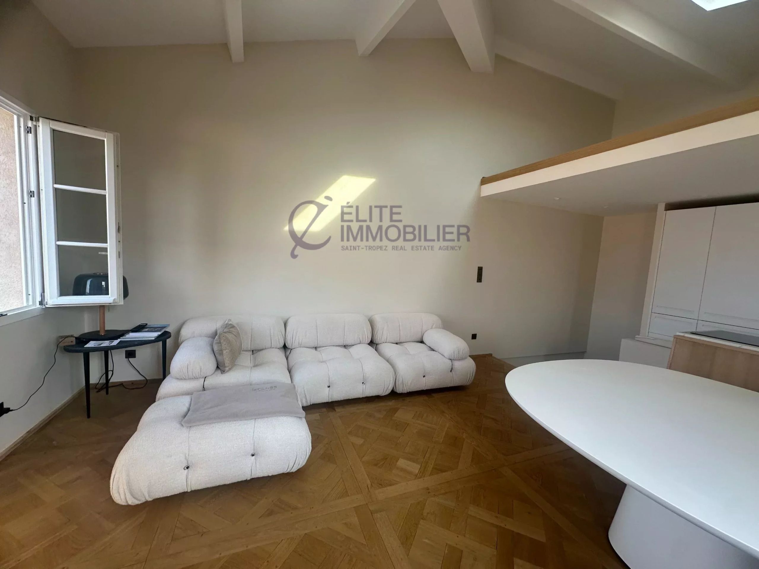 maison de ville 3 Pièces en vente sur Saint-Tropez (83990)
