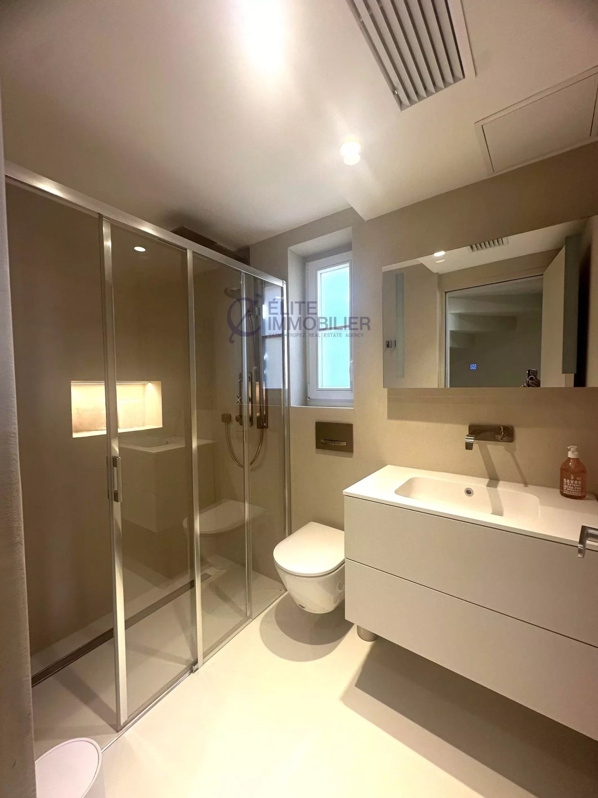 maison de ville 3 Pièces en vente sur Saint-Tropez (83990)