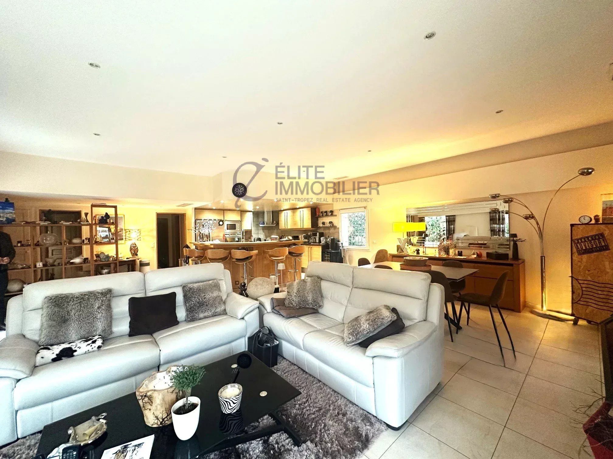 maison 4 Pièces en vente sur Saint-Tropez (83990)