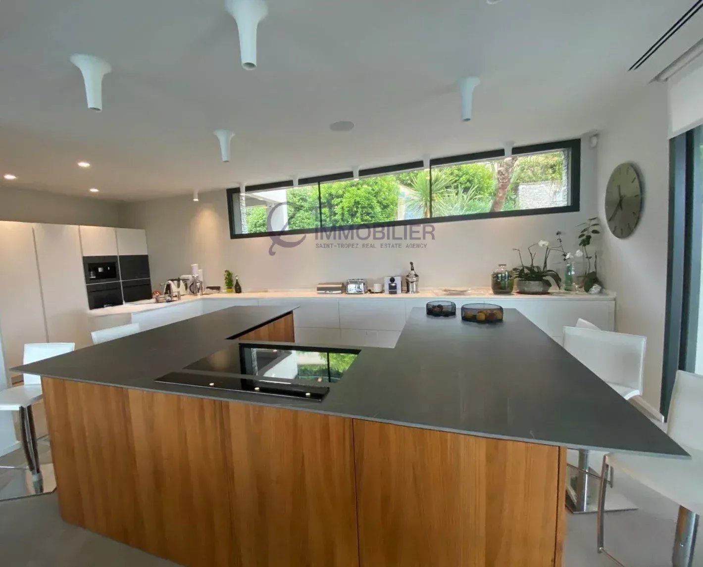 villa 8 Pièces en vente sur Gassin (83580)