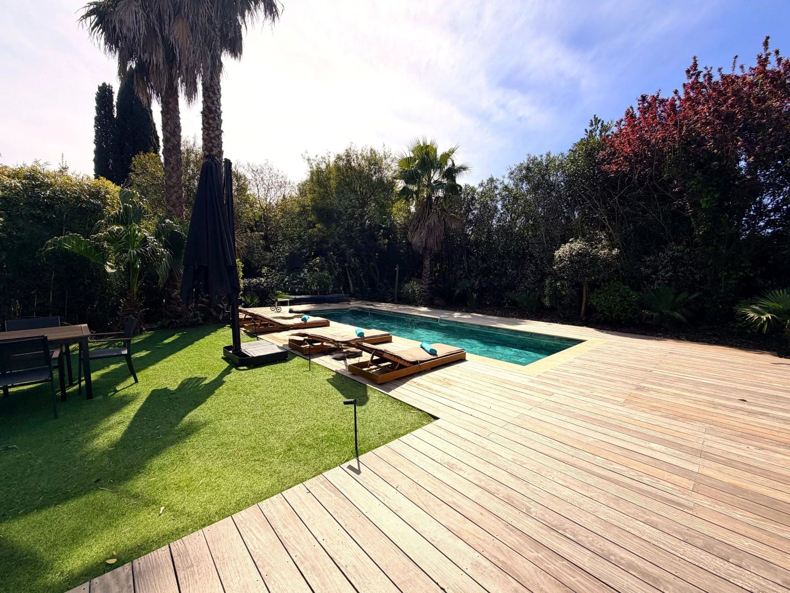 house 5 Rooms for sale on La Croix-Valmer (83420)