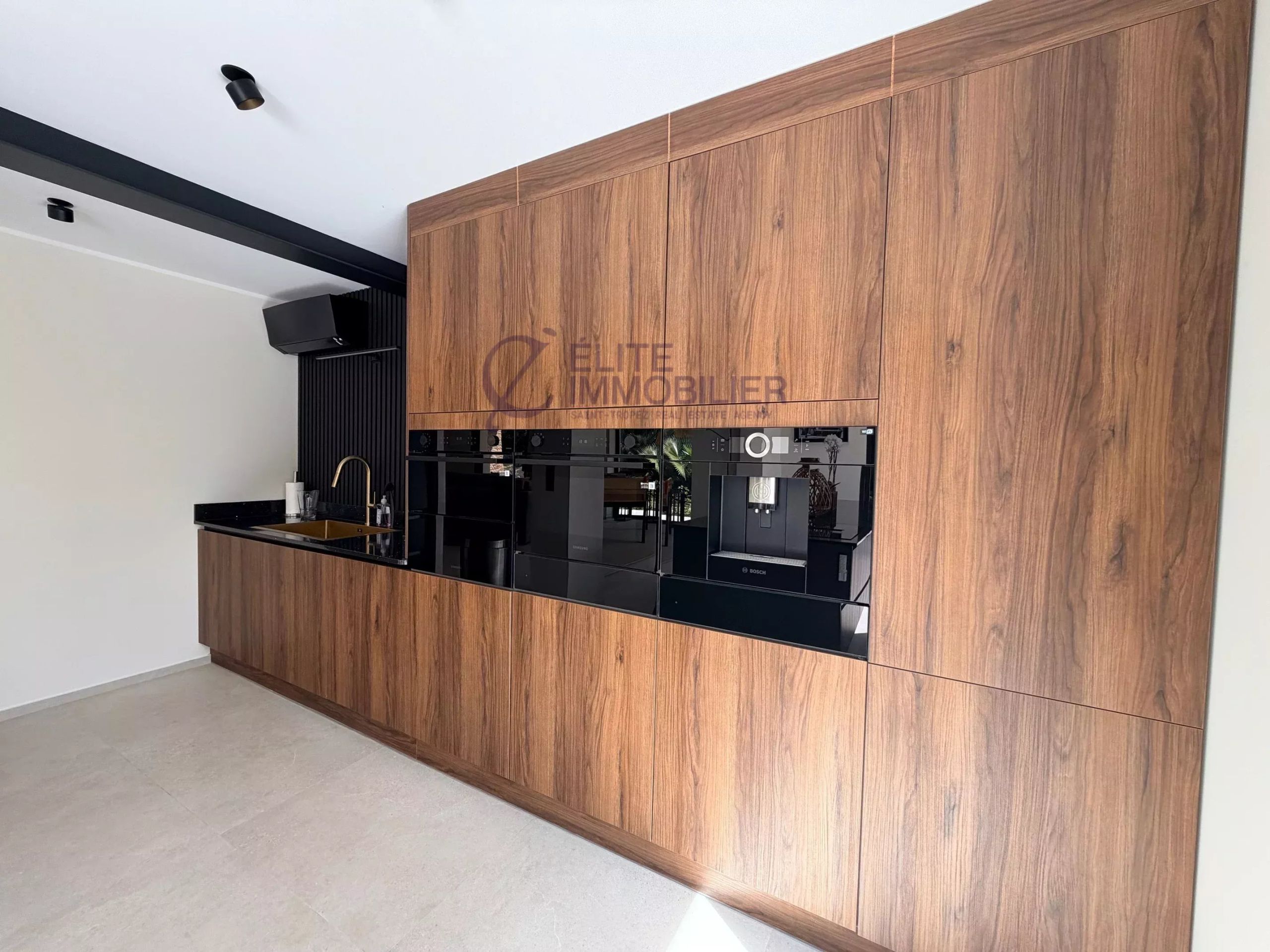 maison 5 Pièces en vente sur La Croix-Valmer (83420)