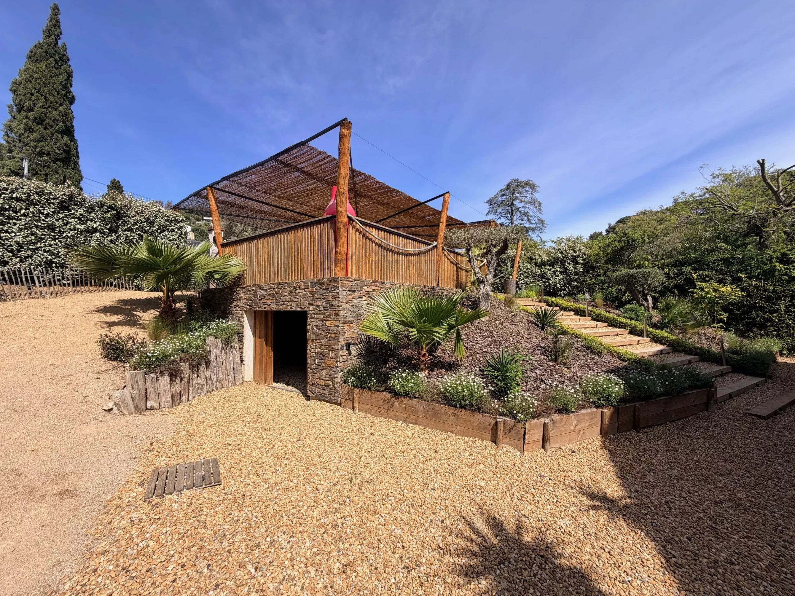 house 5 Rooms for sale on La Croix-Valmer (83420)