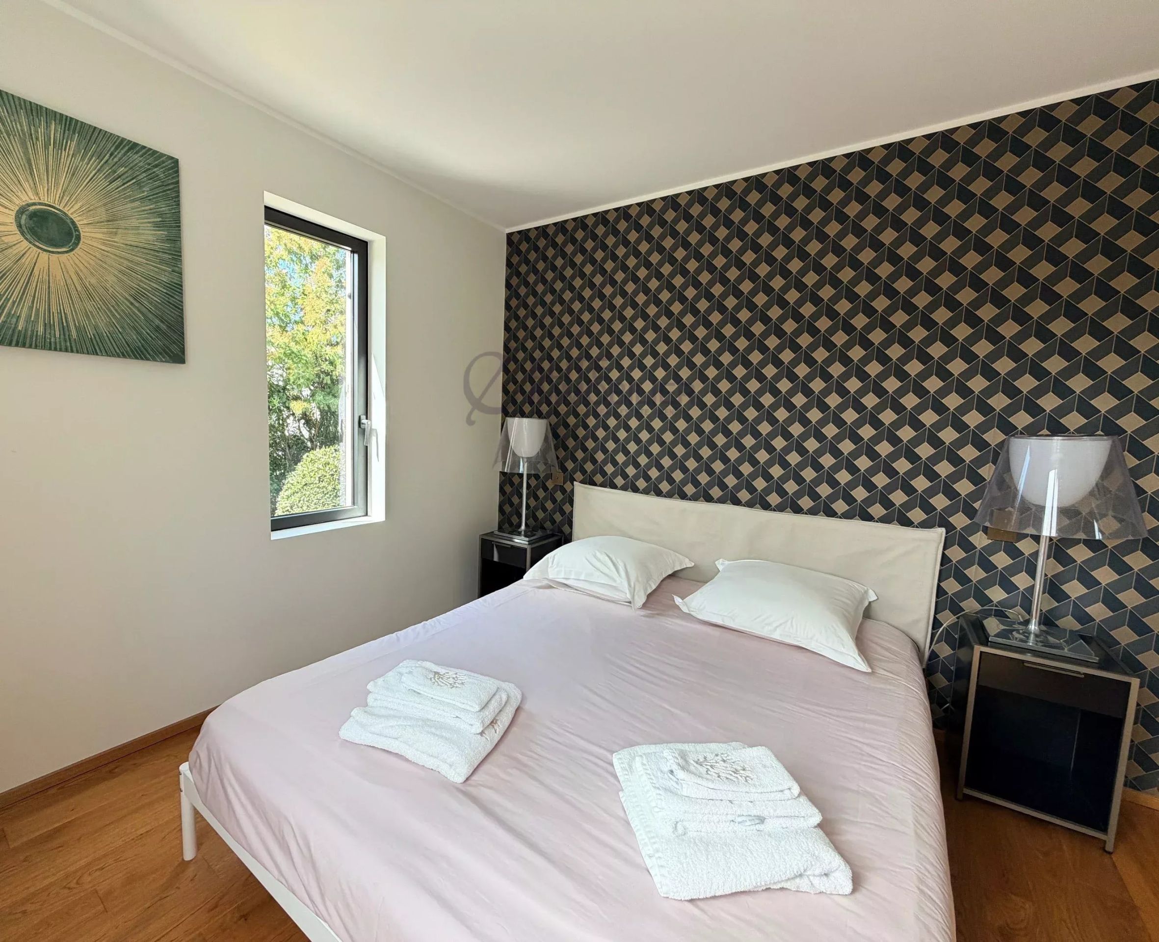 house 5 Rooms for sale on La Croix-Valmer (83420)