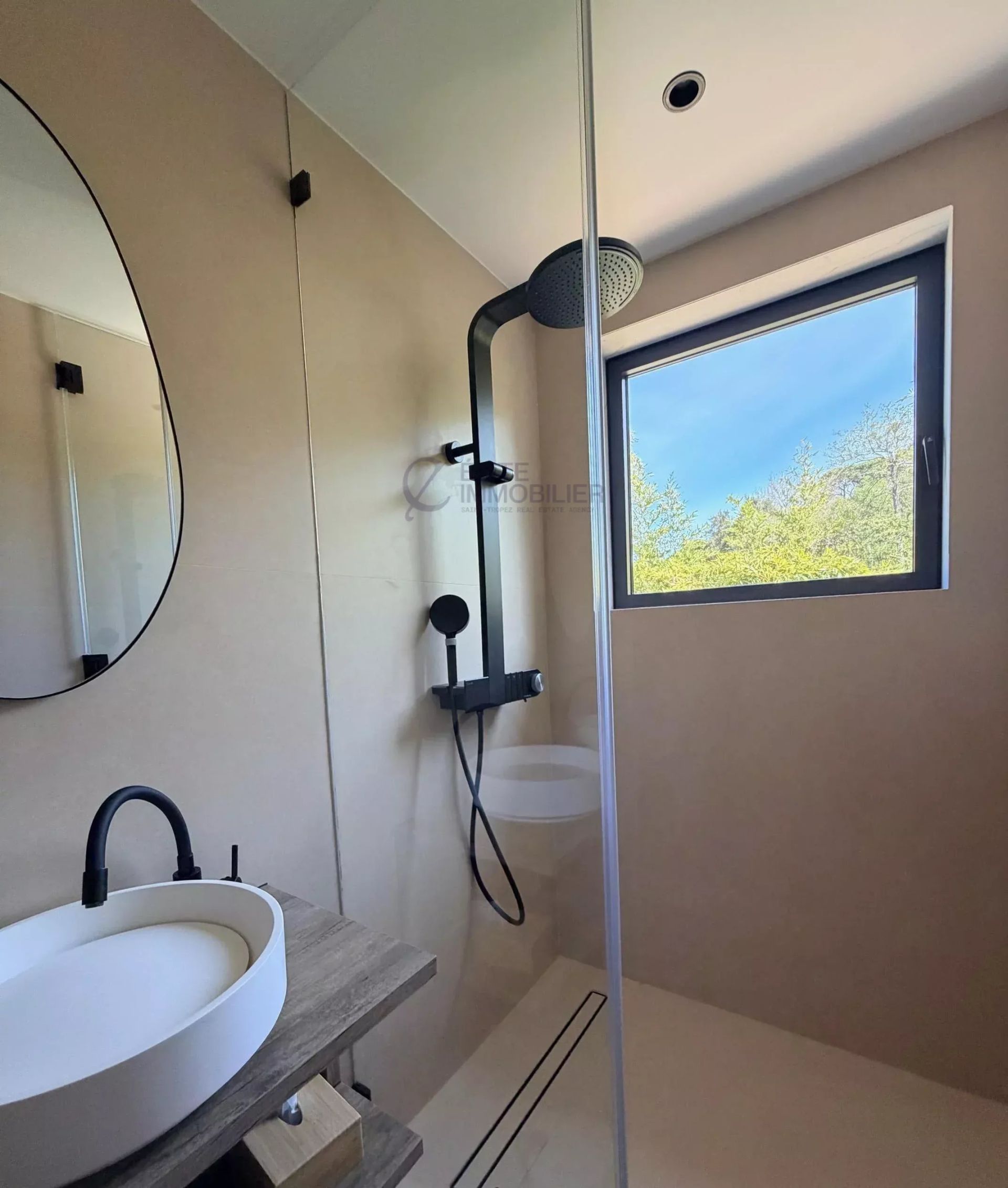 maison 5 Pièces en vente sur La Croix-Valmer (83420)