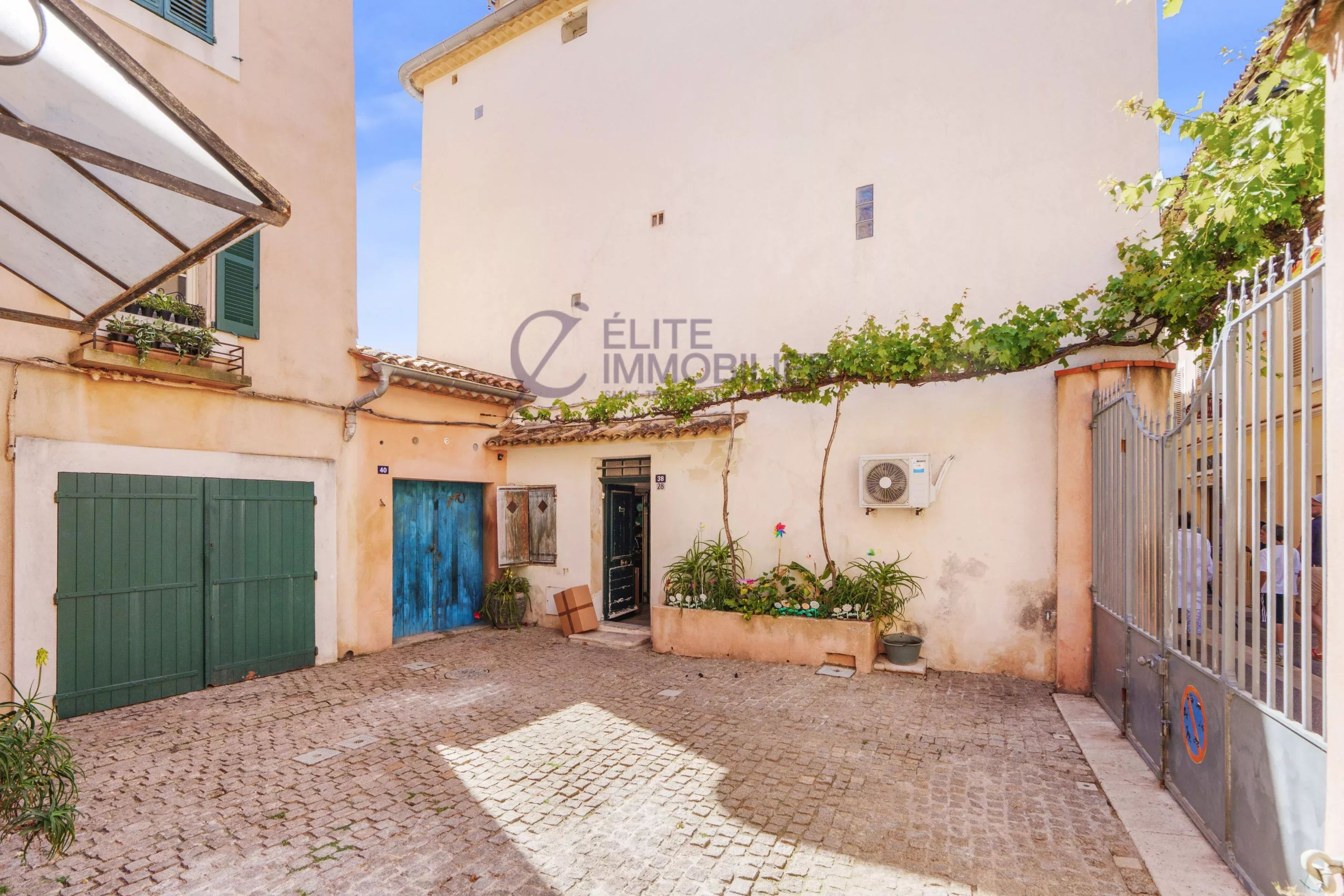maison 4 Pièces en vente sur Saint-Tropez (83990)