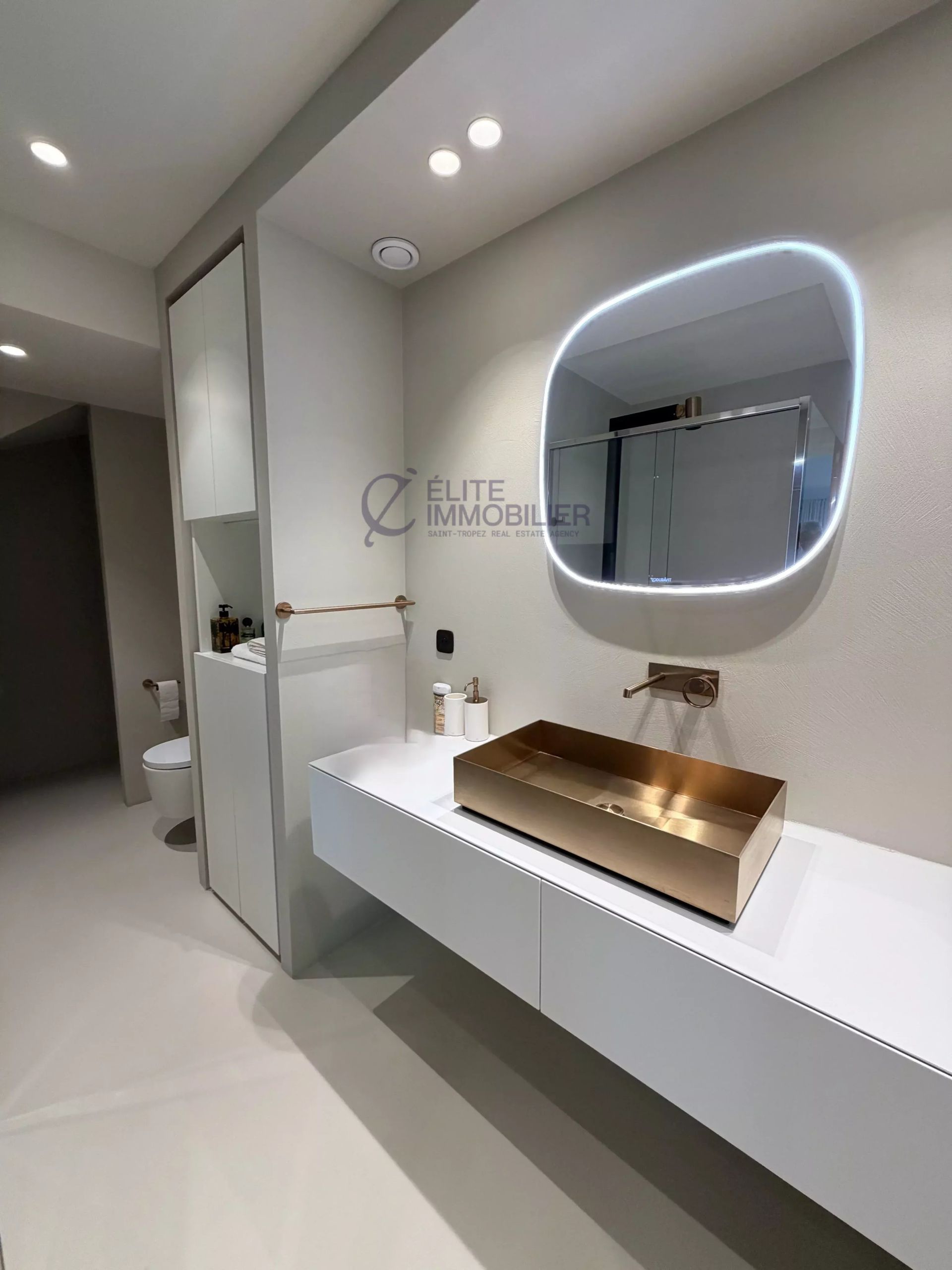 maison de ville 7 Pièces en vente sur Saint-Tropez (83990)
