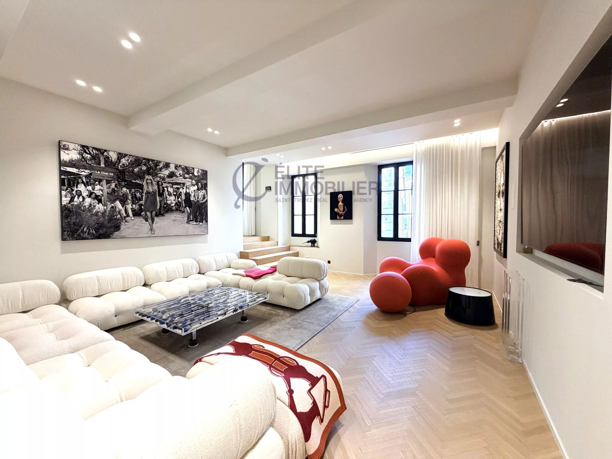 maison de ville 7 Pièces en vente sur Saint-Tropez (83990)