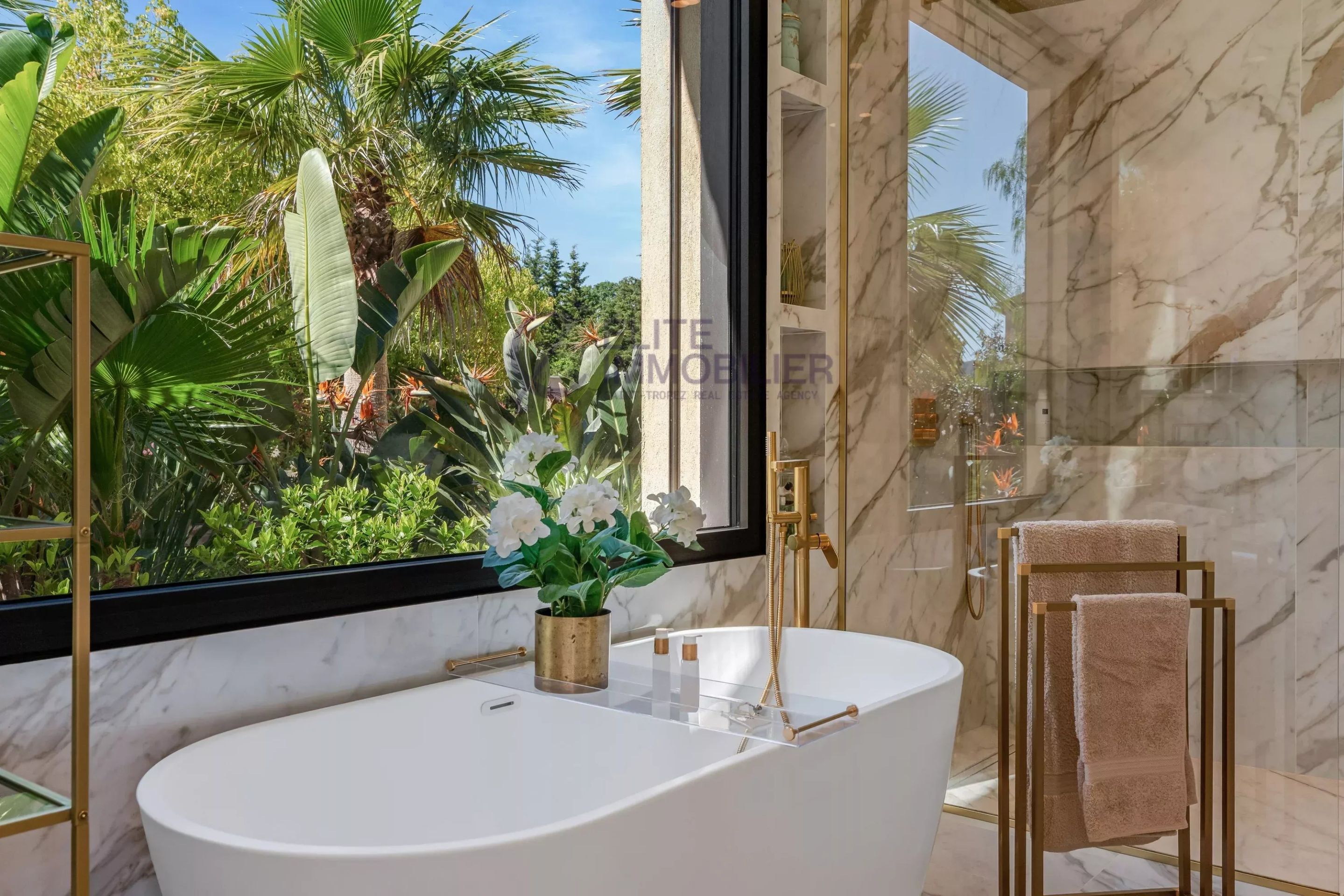 villa 6 Pièces en vente sur Saint-Tropez (83990)