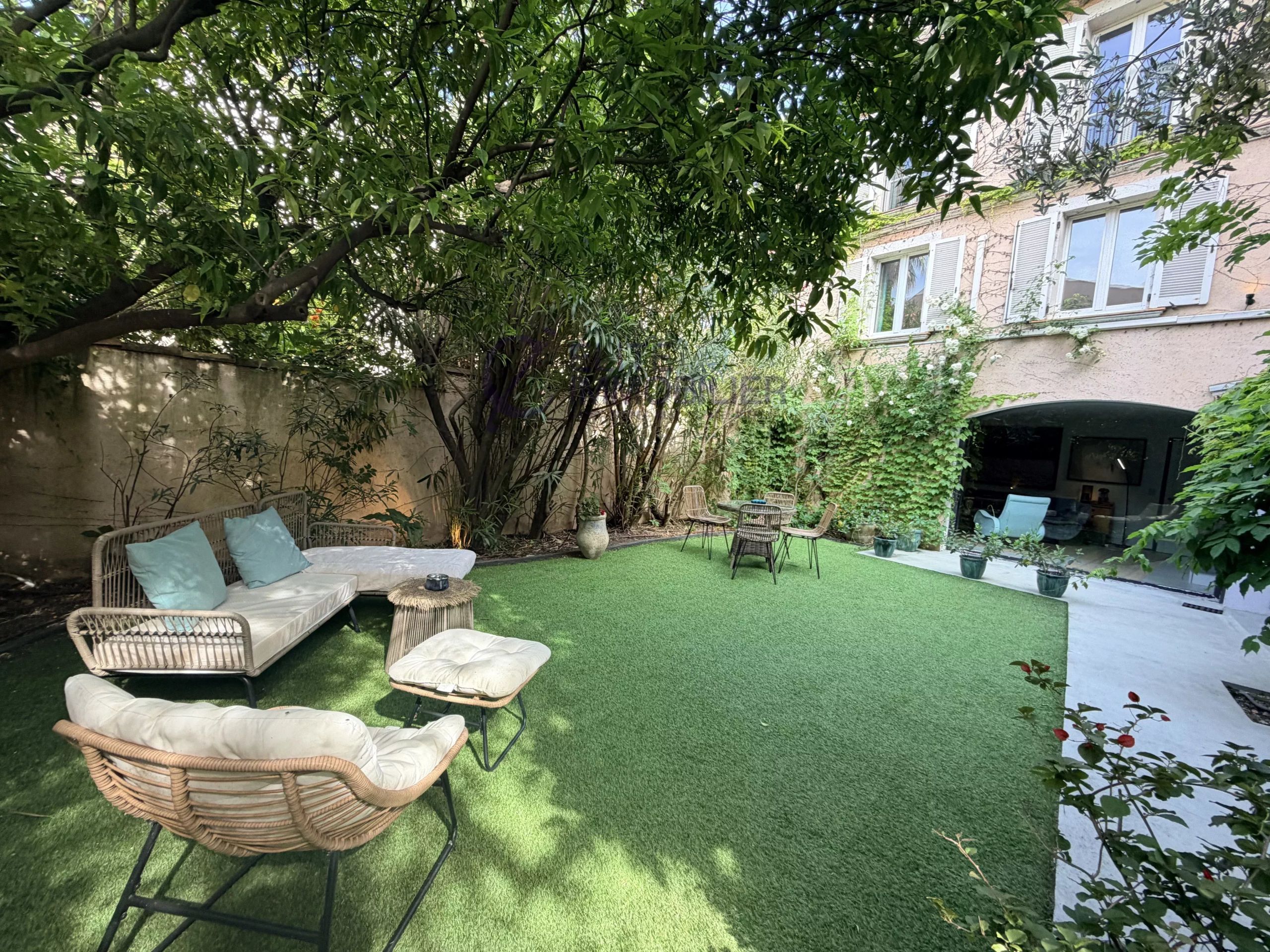 maison 5 Pièces en vente sur Saint-Tropez (83990)