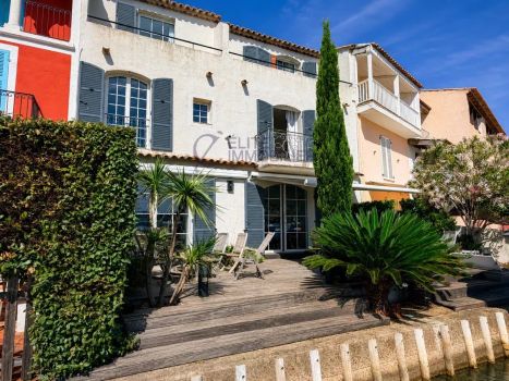 Vente Maison Grimaud 7&nbsp;Pièces 182&nbsp;m²