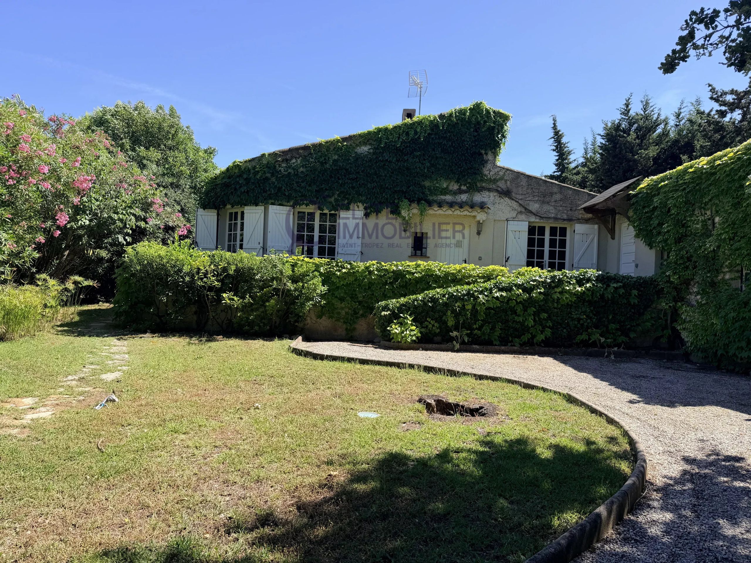 maison 6 Pièces en vente sur Gassin (83580)