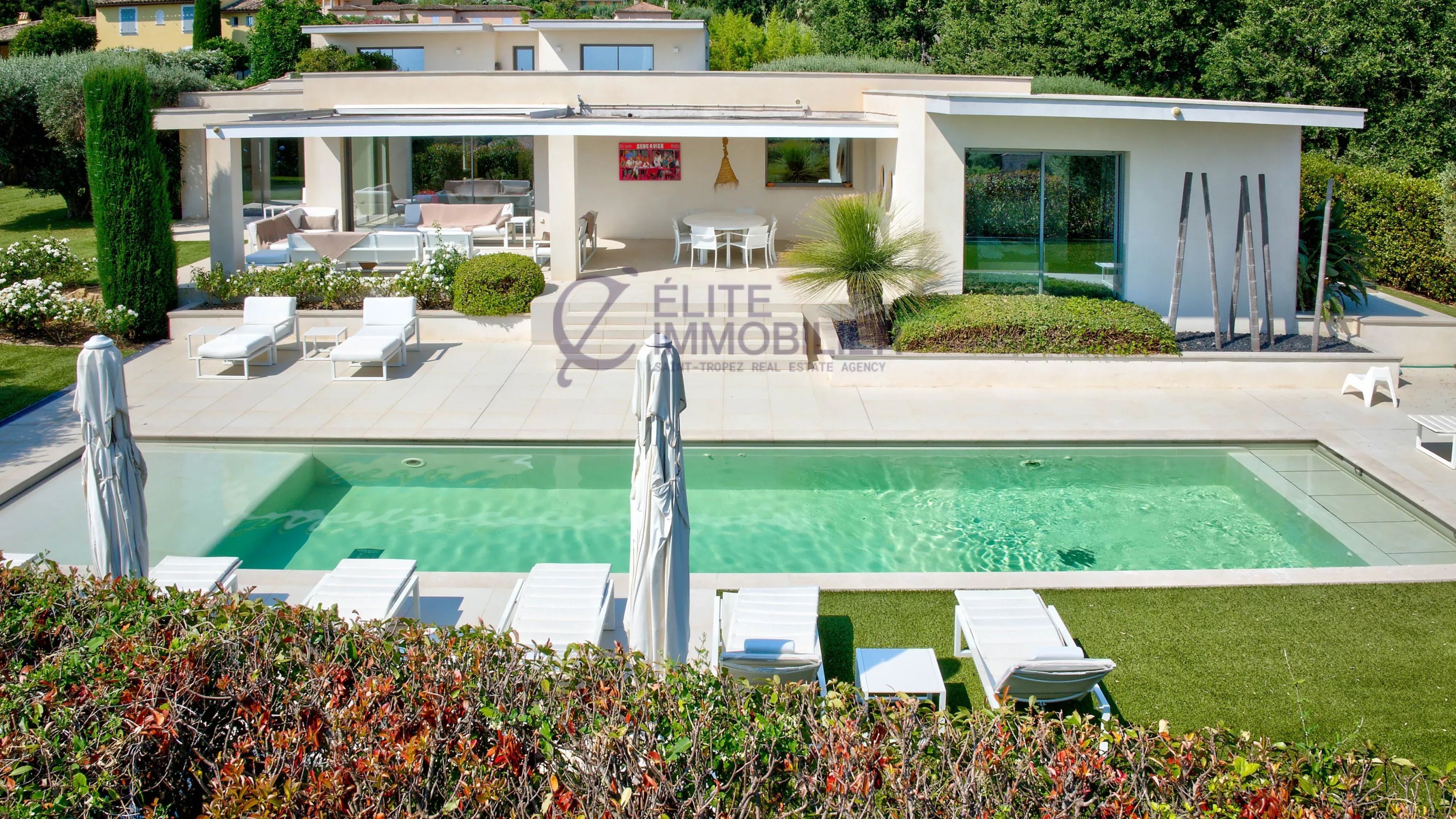 villa 8 Pièces en vente sur Saint-Tropez (83990)
