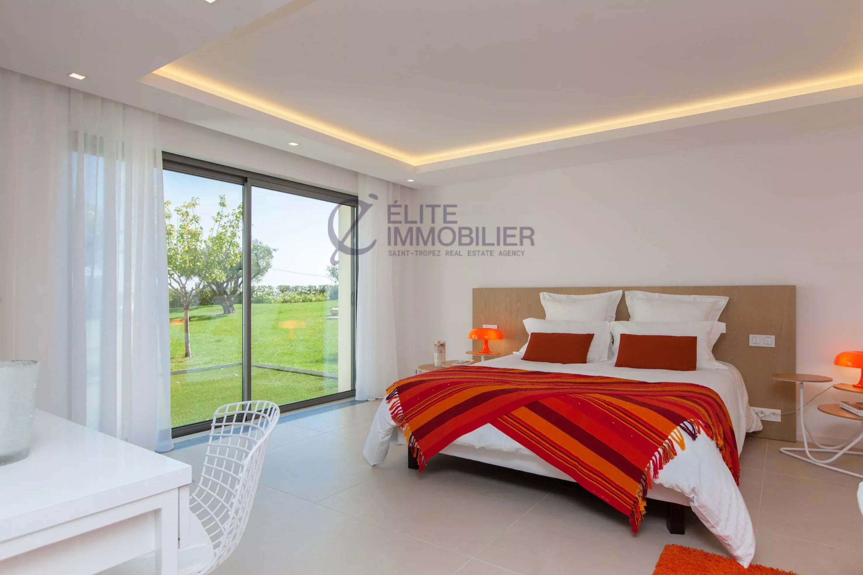 villa 8 Pièces en vente sur Saint-Tropez (83990)
