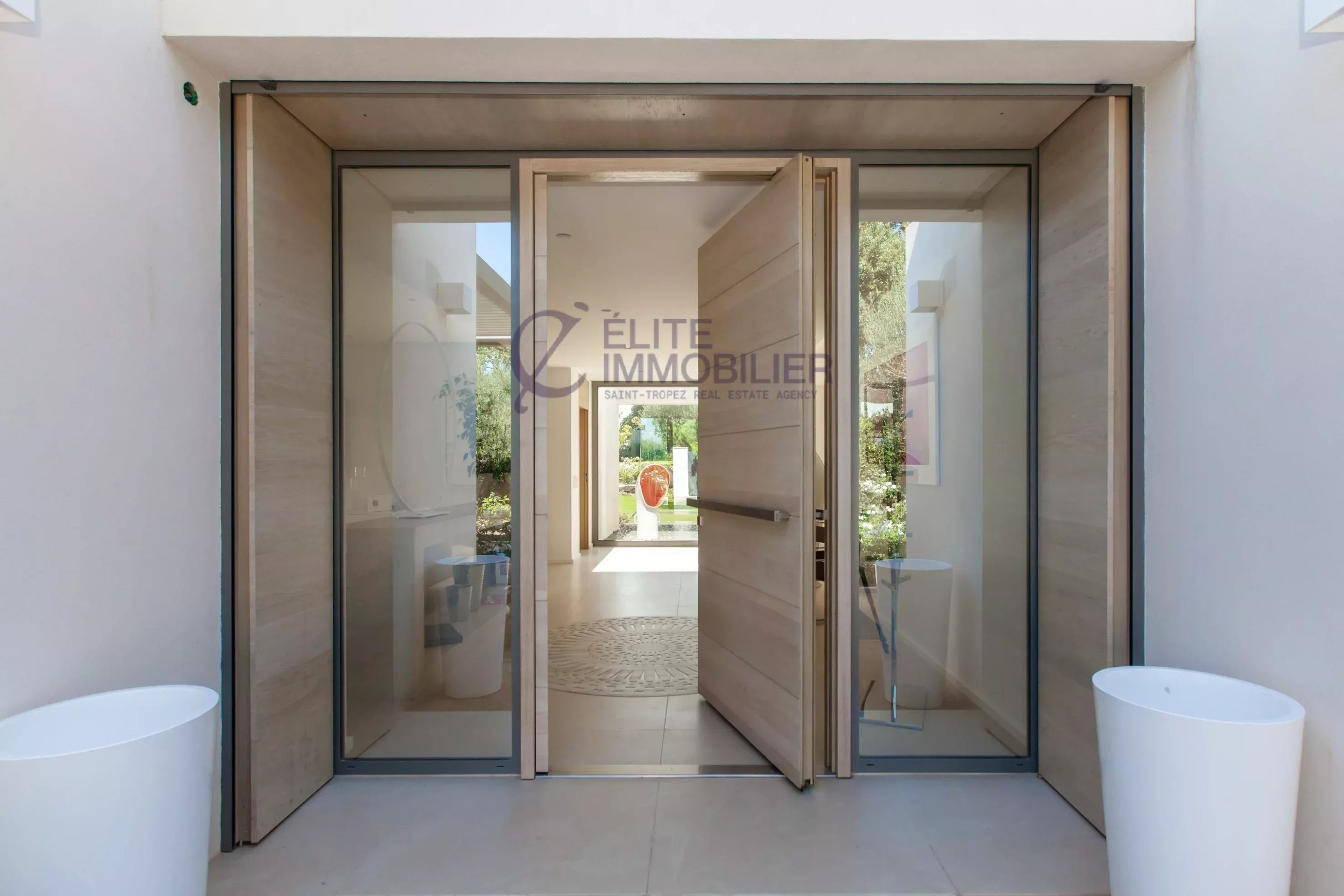 villa 8 Pièces en vente sur Saint-Tropez (83990)