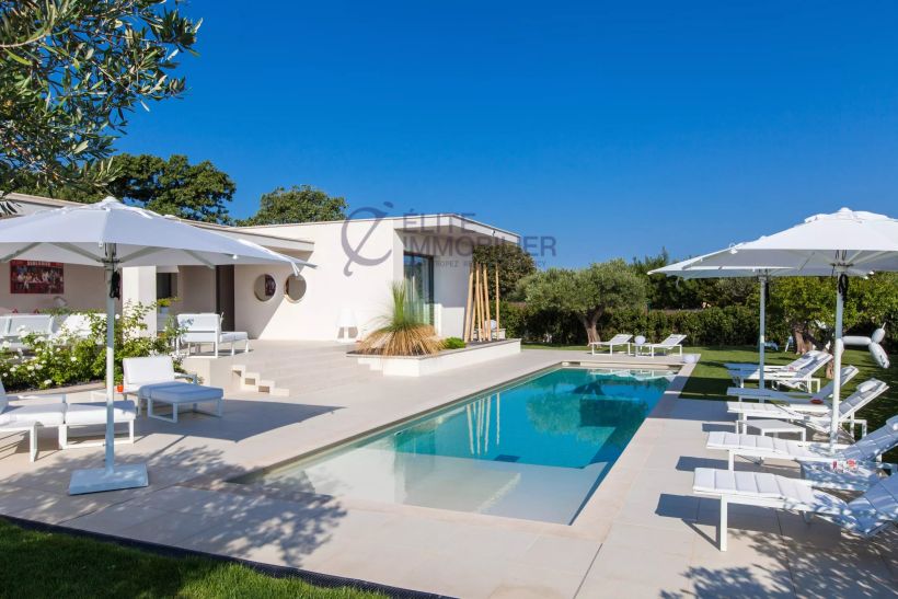 villa 8 Pièces en vente sur Saint-Tropez (83990)