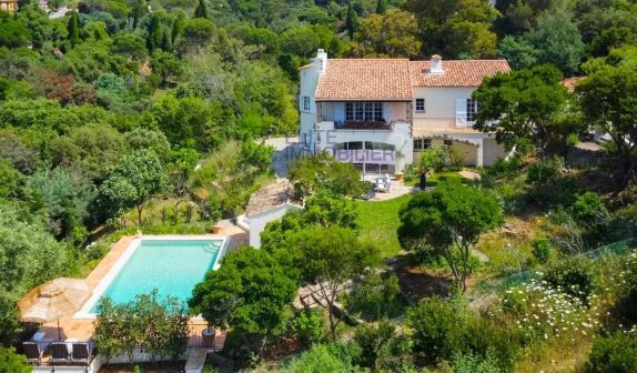 Vente Maison La Croix-Valmer 7&nbsp;Pièces 225&nbsp;m²