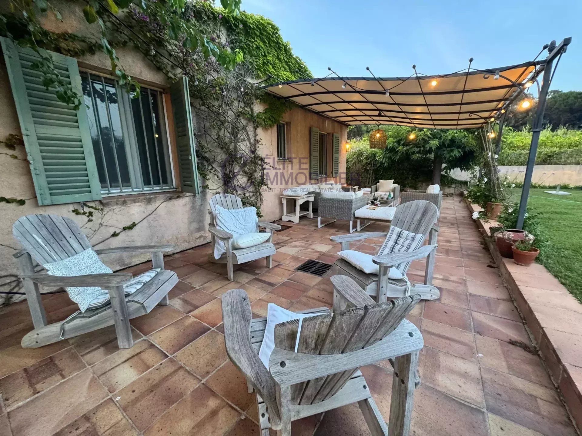 maison 8 Pièces en vente sur Saint-Tropez (83990)