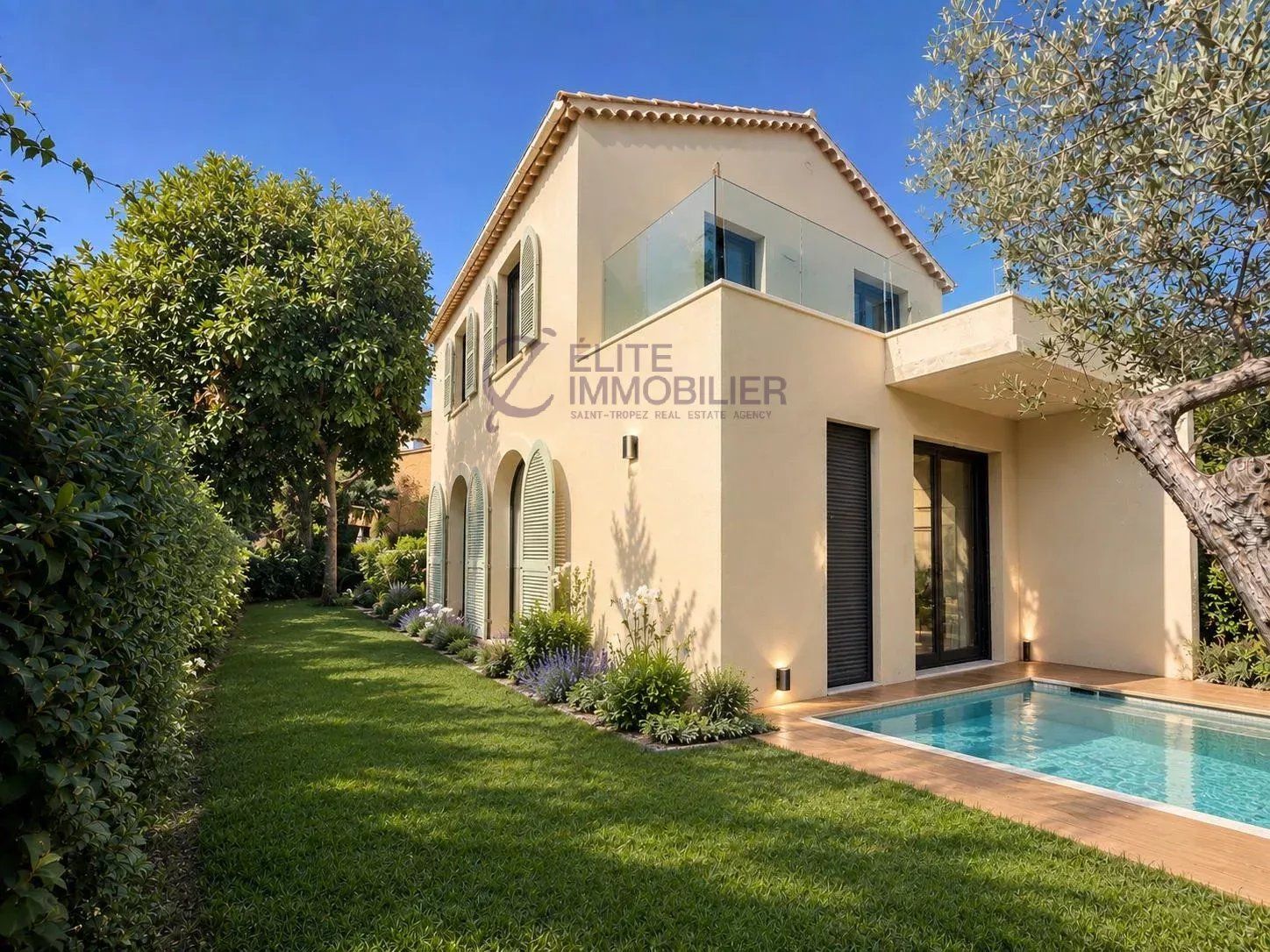maison de ville 5 Pièces en vente sur Saint-Tropez (83990)