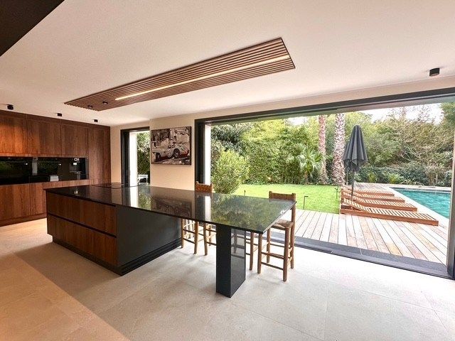 maison 5 Pièces en vente sur LA CROIX VALMER (83420)