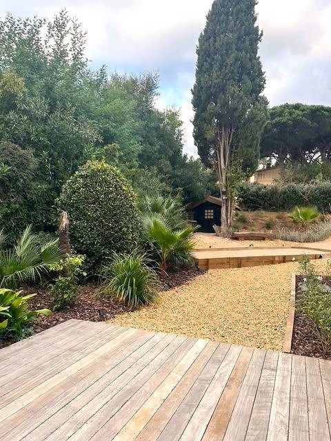 maison 5 Pièces en vente sur LA CROIX VALMER (83420)