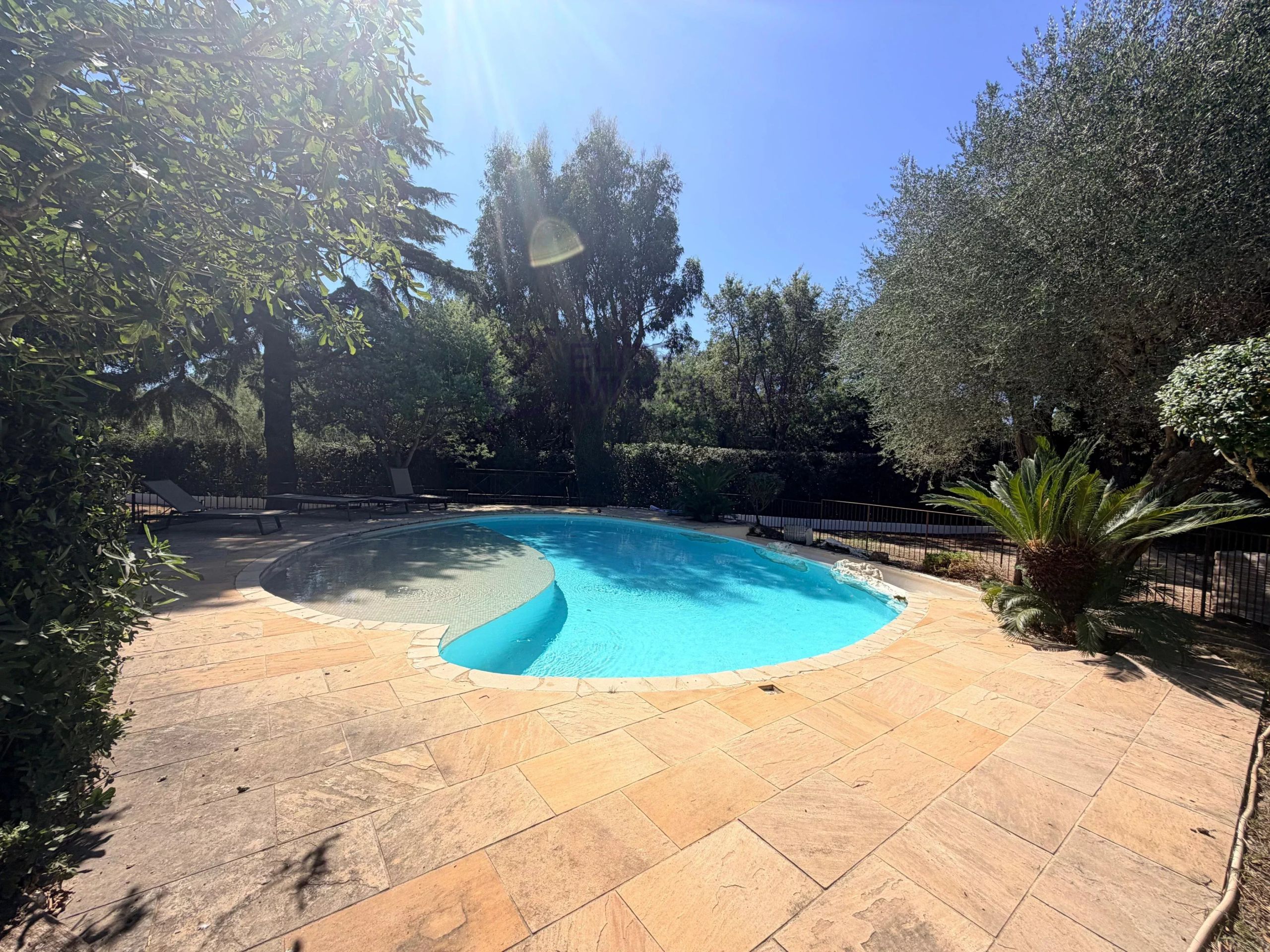 villa 7 Pièces en vente sur Grimaud (83310)