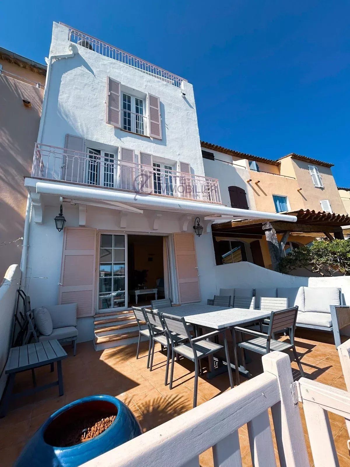 maison 7 Pièces en vente sur Port Grimaud (83310)
