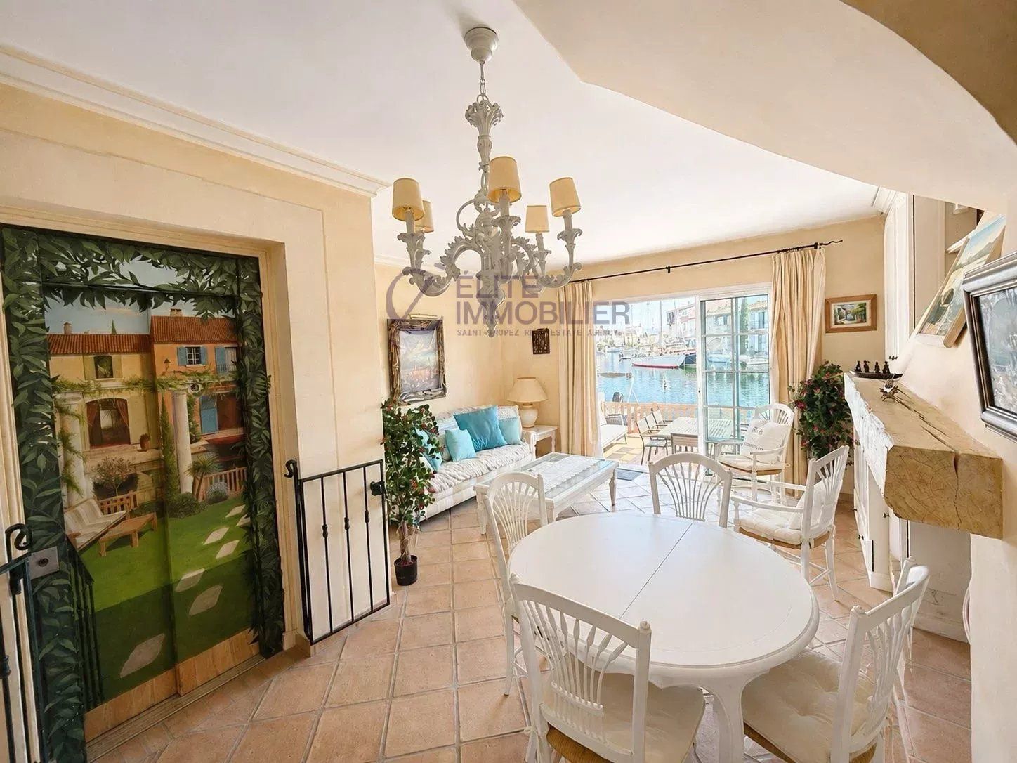 maison 7 Pièces en vente sur Port Grimaud (83310)