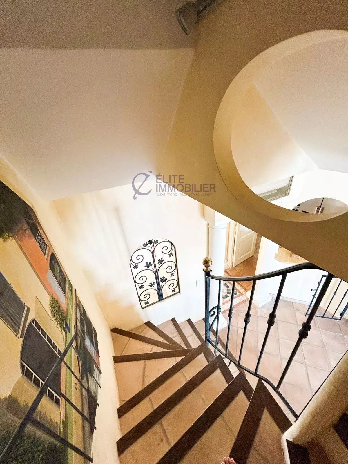 maison 7 Pièces en vente sur Port Grimaud (83310)