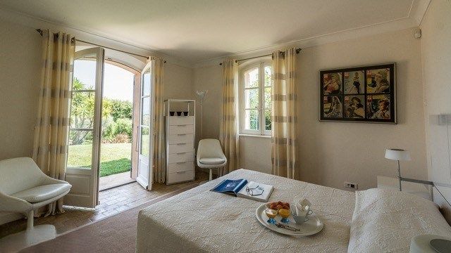 villa 10 Pièces en vente sur ST TROPEZ (83990)
