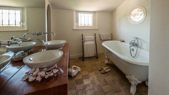 villa 10 Pièces en vente sur ST TROPEZ (83990)