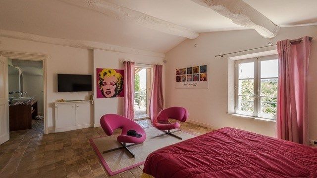 villa 10 Pièces en vente sur ST TROPEZ (83990)